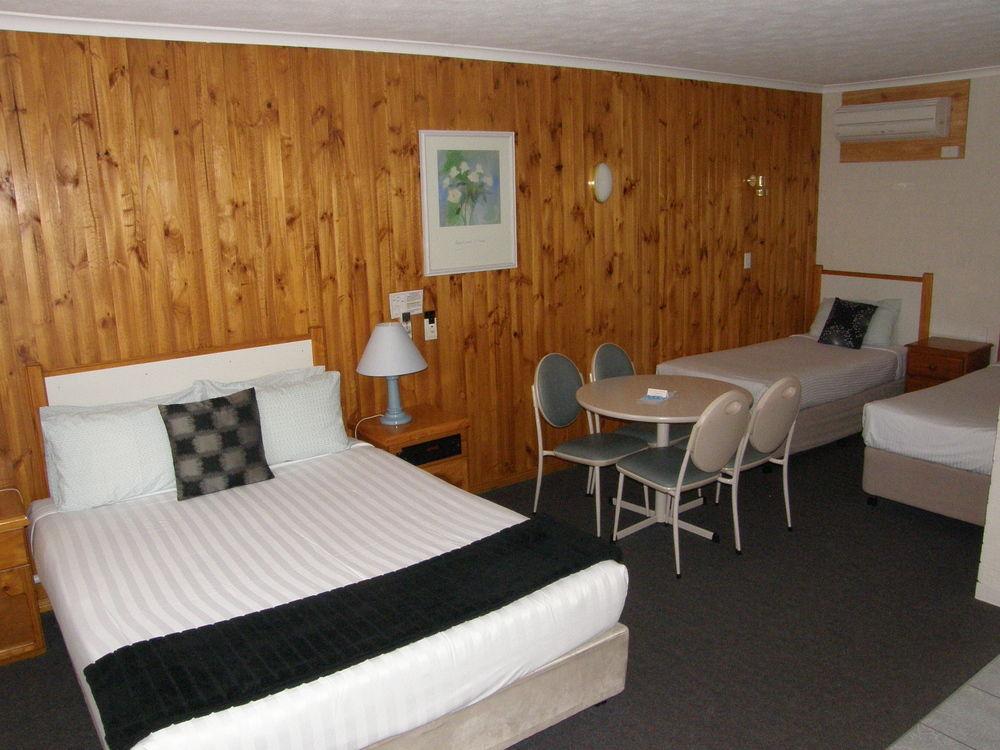 Blue Diamond Motor Inn Dubbo Bagian luar foto