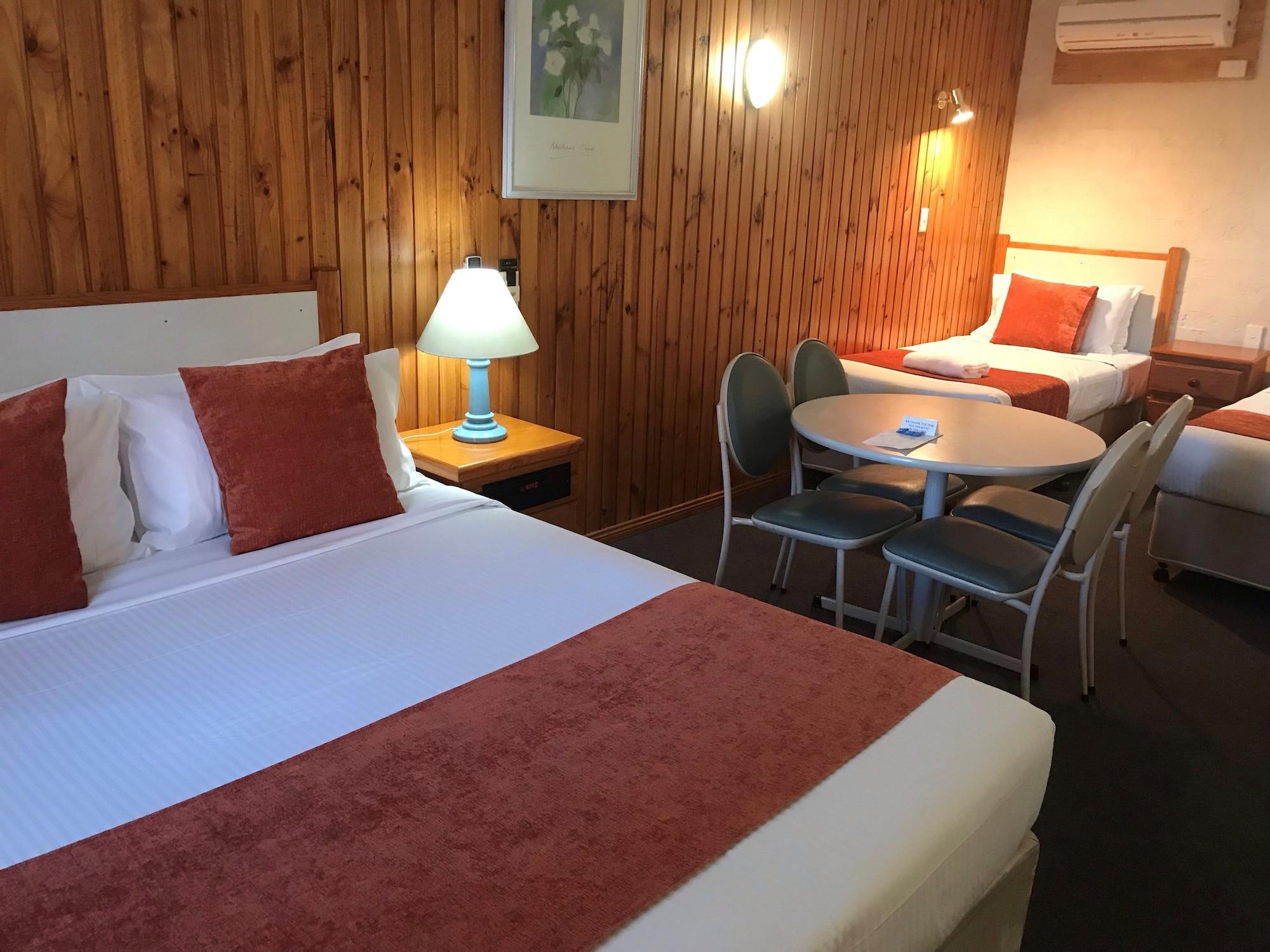 Blue Diamond Motor Inn Dubbo Bagian luar foto