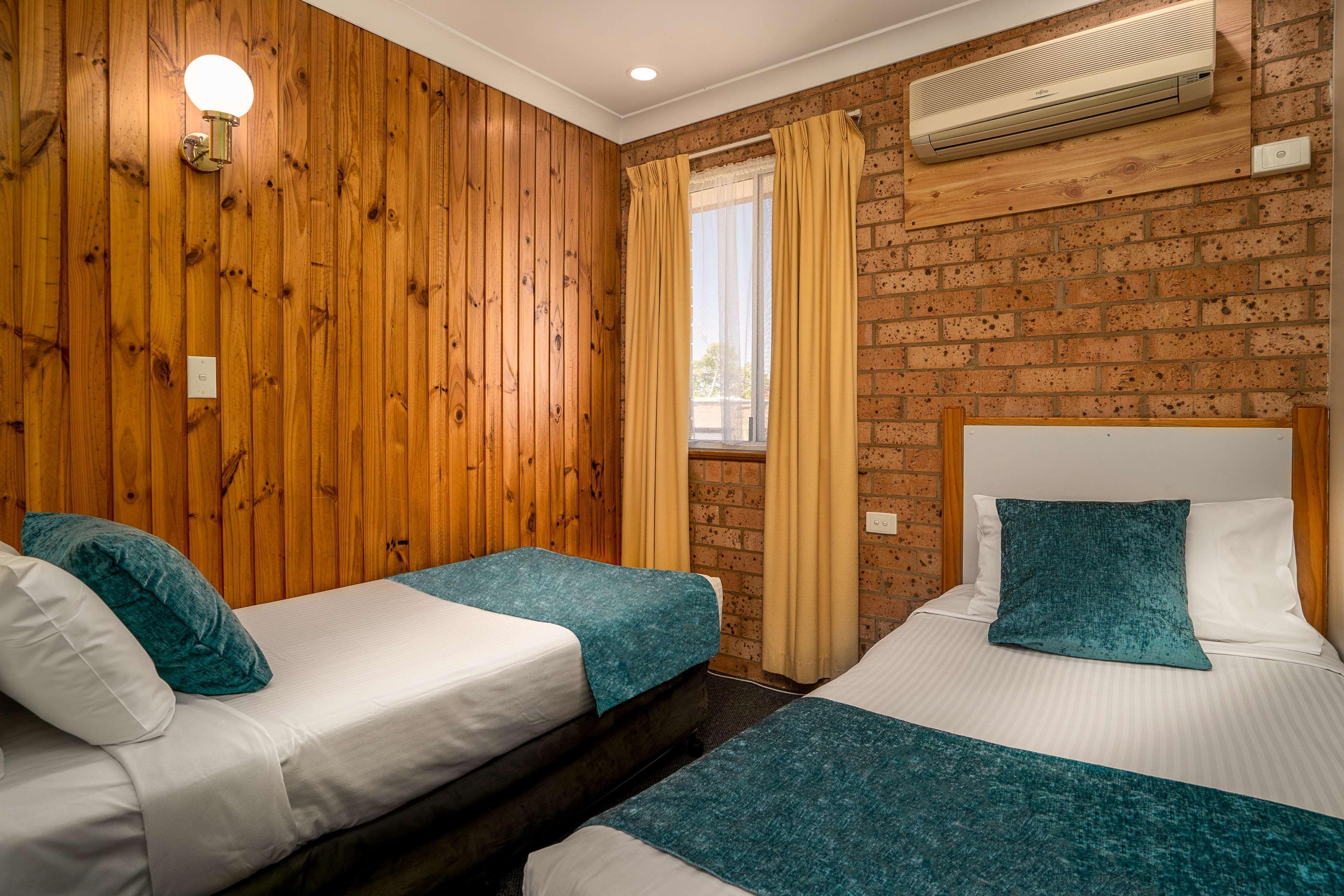 Blue Diamond Motor Inn Dubbo Bagian luar foto