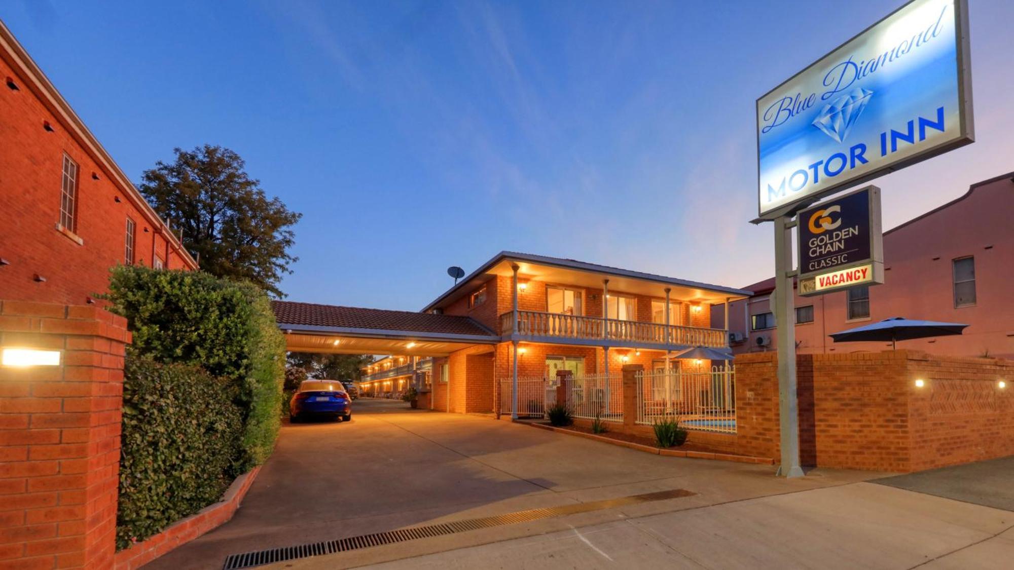 Blue Diamond Motor Inn Dubbo Bagian luar foto