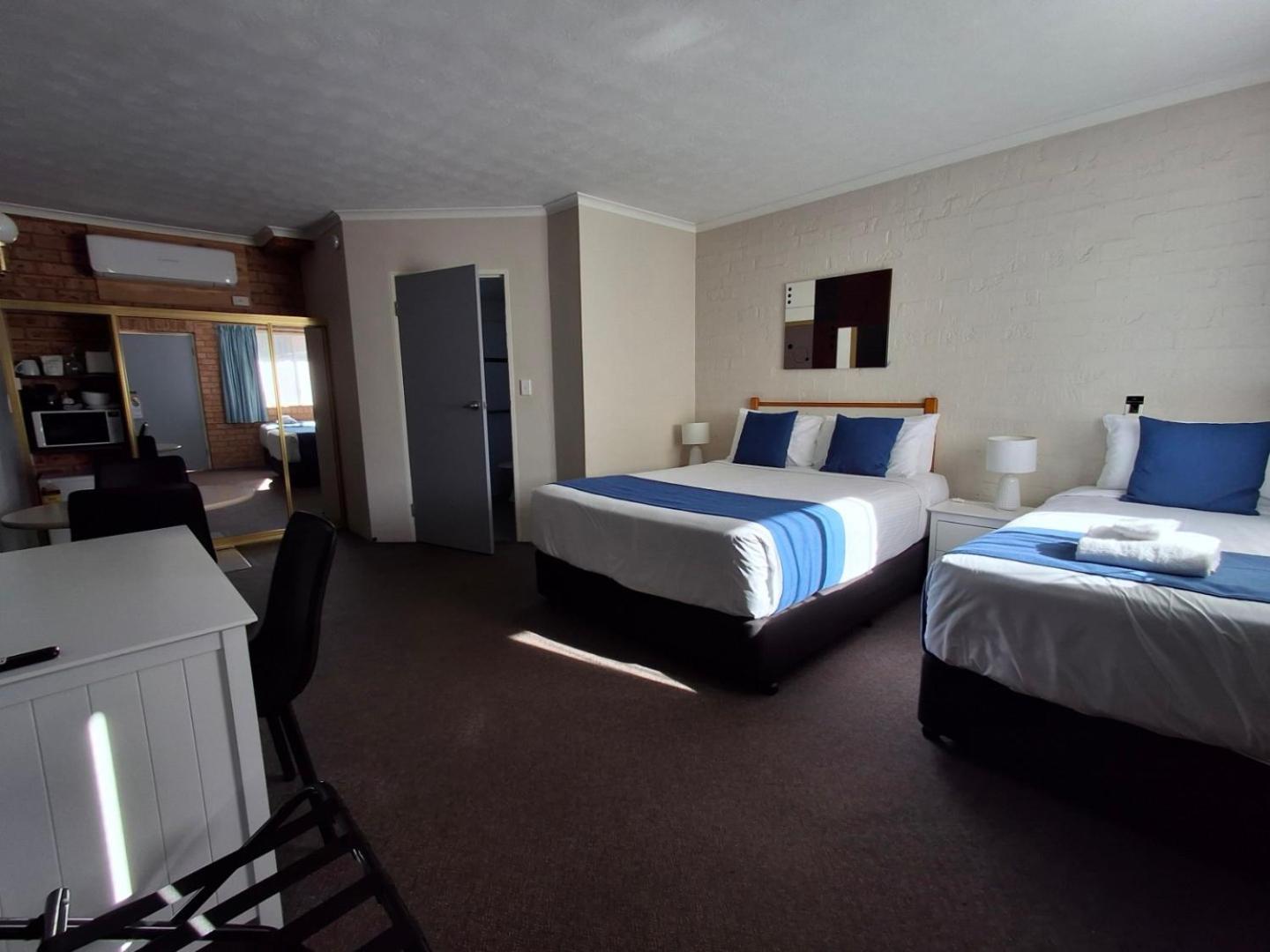 Blue Diamond Motor Inn Dubbo Bagian luar foto