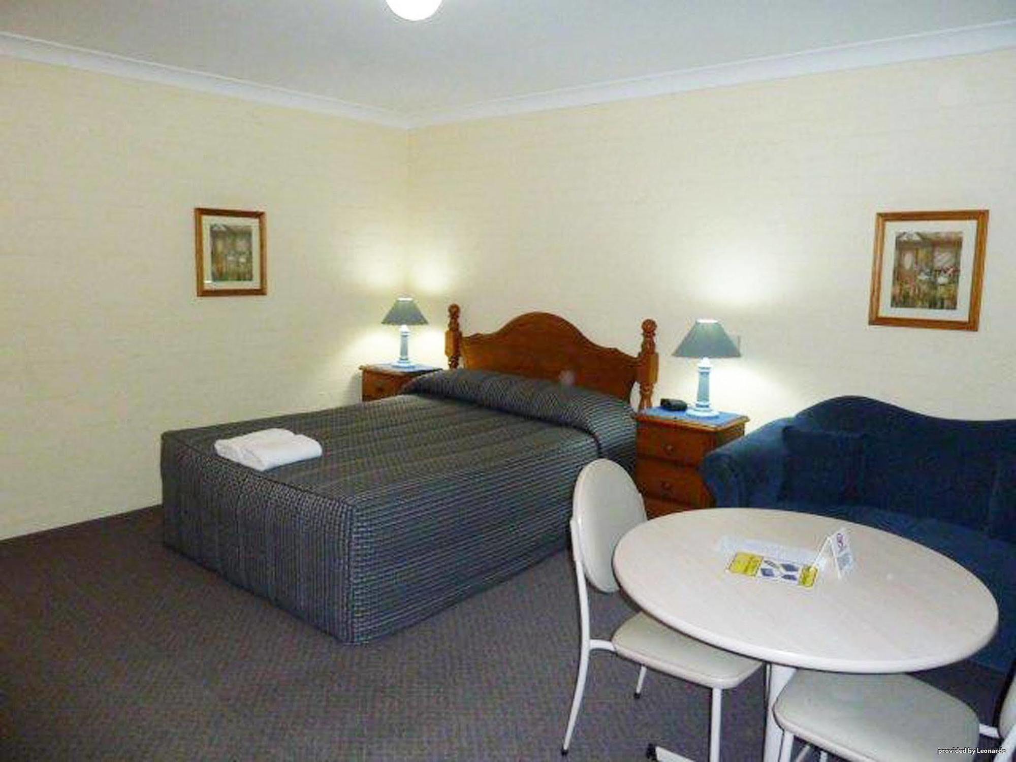 Blue Diamond Motor Inn Dubbo Bagian luar foto