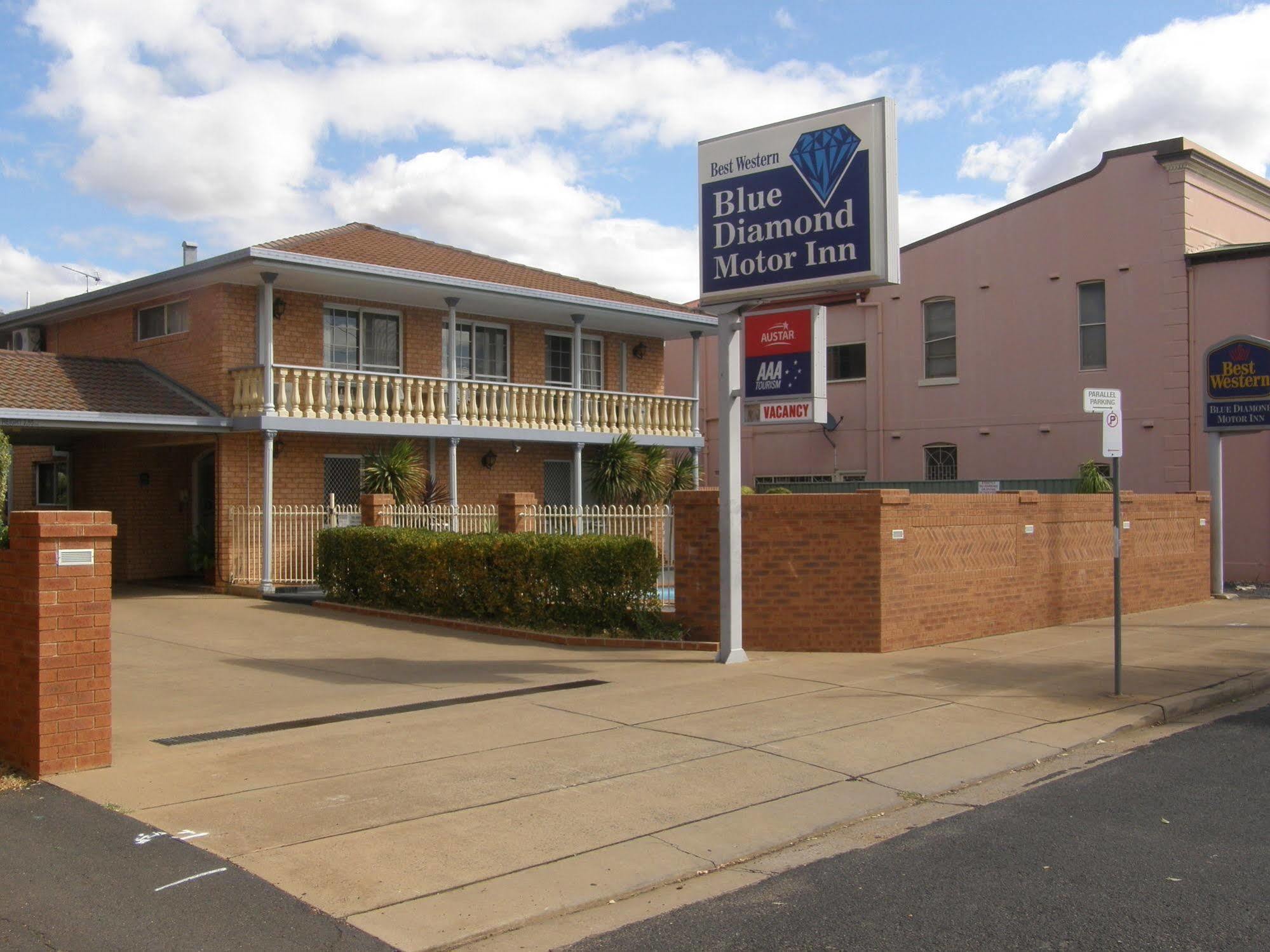 Blue Diamond Motor Inn Dubbo Bagian luar foto